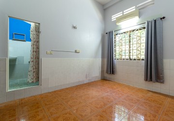 3 Bedroom House For Rent - Svay Dangkum, Siem Reap thumbnail