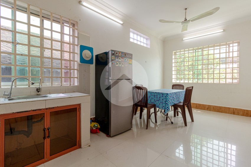 2 Bedroom Apartment For Rent - Svay Dangkum, Siem Reap