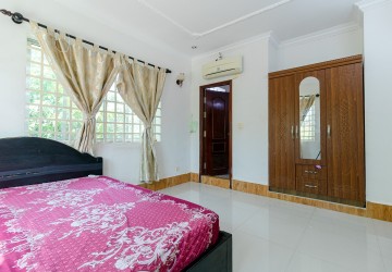 2 Bedroom Apartment For Rent - Svay Dangkum, Siem Reap thumbnail