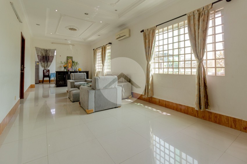 2 Bedroom Apartment For Rent - Svay Dangkum, Siem Reap