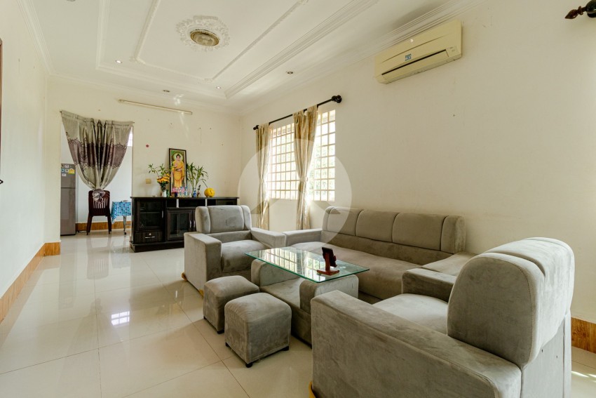 2 Bedroom Apartment For Rent - Svay Dangkum, Siem Reap