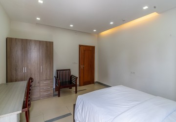 2 Bedroom Serviced Apartment For Rent - BKK1, Phnom Penh thumbnail