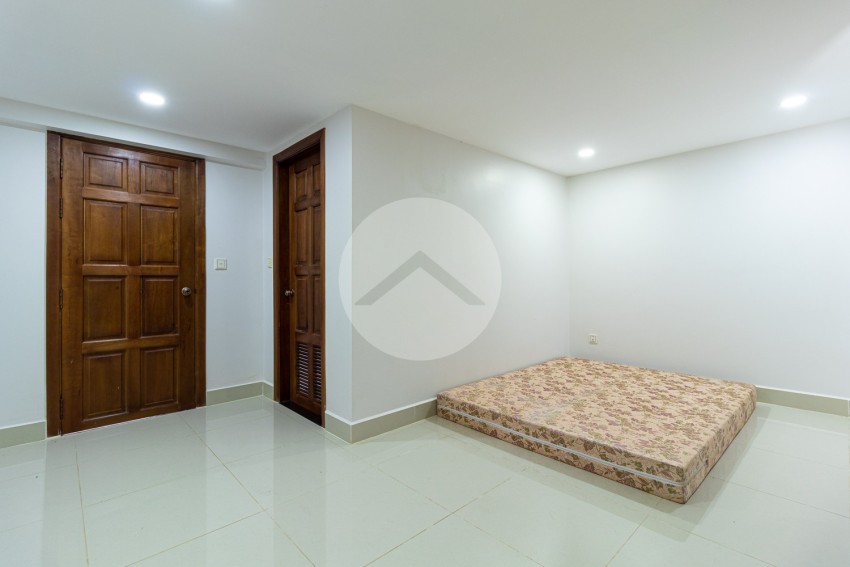 5 Bedroom Shophouse For Rent - Svay Dangkum, Siem Reap