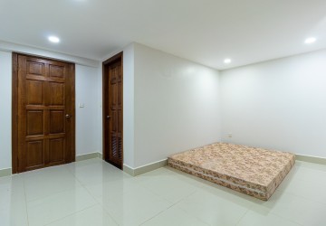 5 Bedroom Shophouse For Rent - Svay Dangkum, Siem Reap thumbnail