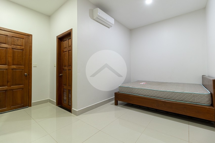 5 Bedroom Shophouse For Rent - Svay Dangkum, Siem Reap