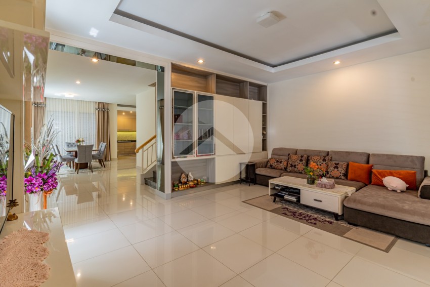 4 Bedroom Villa For Rent - The Star Platinum Rosato, Borey Peng Huoth, Phnom Penh