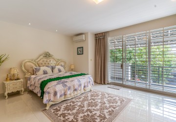 4 Bedroom Villa For Rent - The Star Platinum Rosato, Borey Peng Huoth, Phnom Penh thumbnail