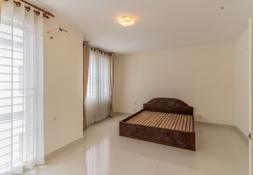 4 Bedroom Villa For Rent - The Star Platinum Rosato, Borey Peng Huoth, Phnom Penh thumbnail