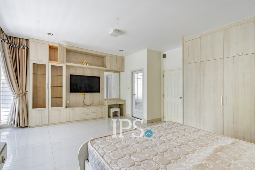 4 Bedroom Villa For Rent - The Star Platinum Rosato, Borey Peng Huoth, Phnom Penh