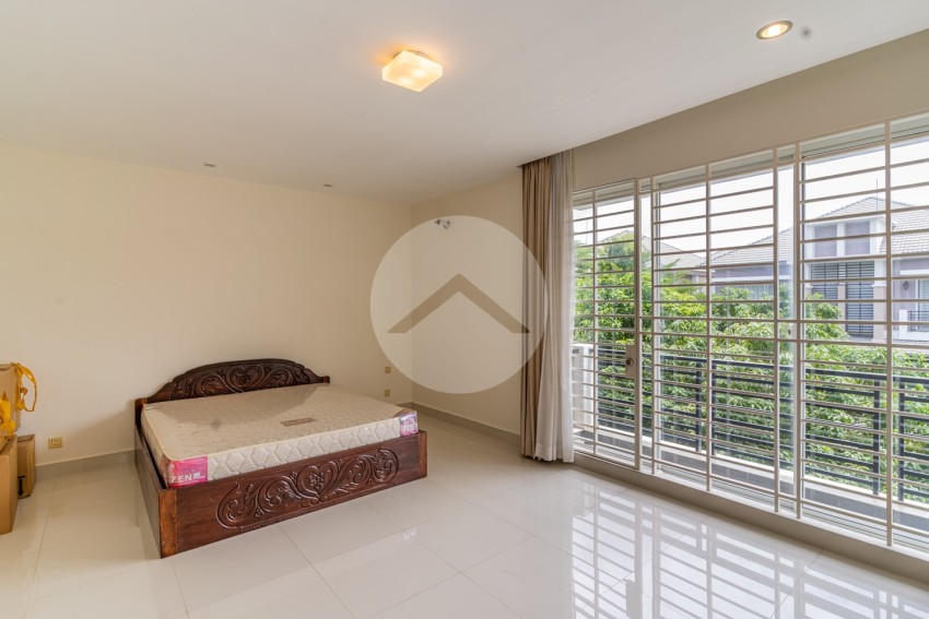 4 Bedroom Twin Villa For Sale - The Star Platinum Rosato, Borey Peng Huoth, Phnom Penh