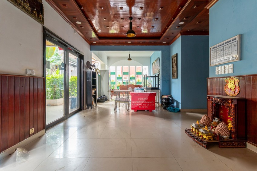 35 Bedroom Hotel For Rent - Night Market, Svay Dangkum, Siem Reap