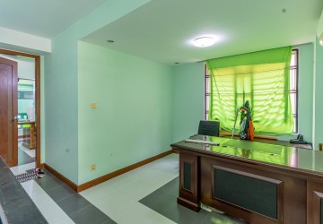 2 Bedroom Townhouse For Sale - Phsar Daeum Thkov, Phnom Penh thumbnail