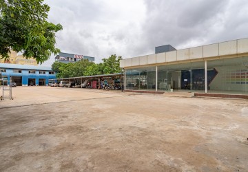 123 Sqm Retail Space For Rent - Along National Road 6A, Chroy Changvar, Phnom Penh thumbnail