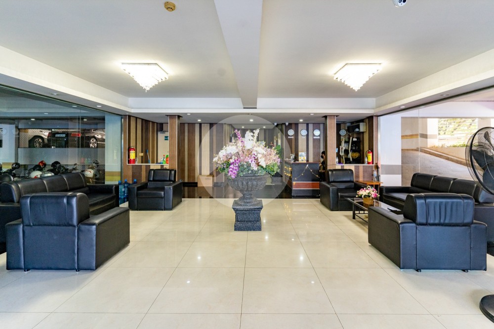 6th Floor 2 Bedroom Condo For Sale - De Castle Diamond, Toul Kork, Phnom Penh - Image 16