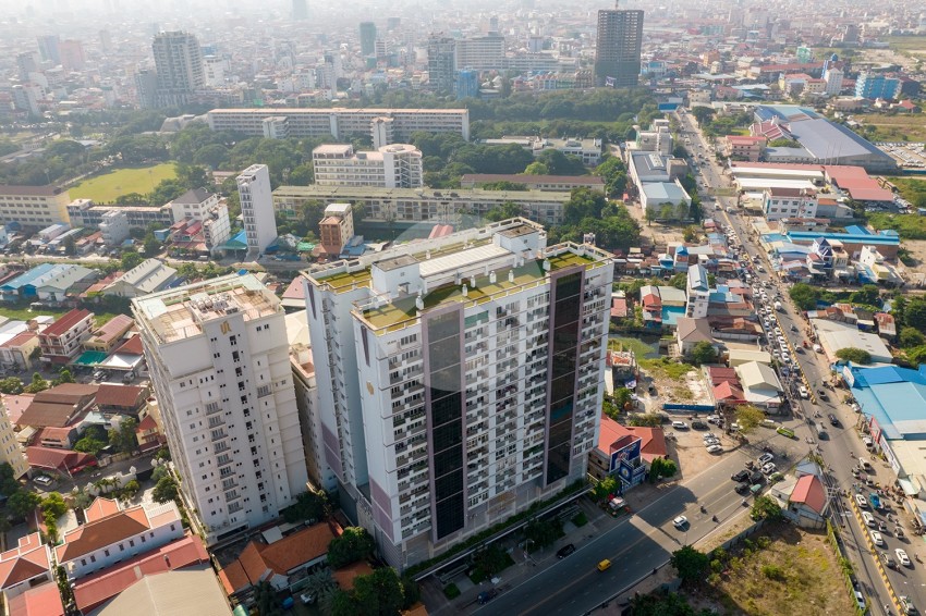 6th Floor 2 Bedroom Condo For Sale - De Castle Diamond, Toul Kork, Phnom Penh