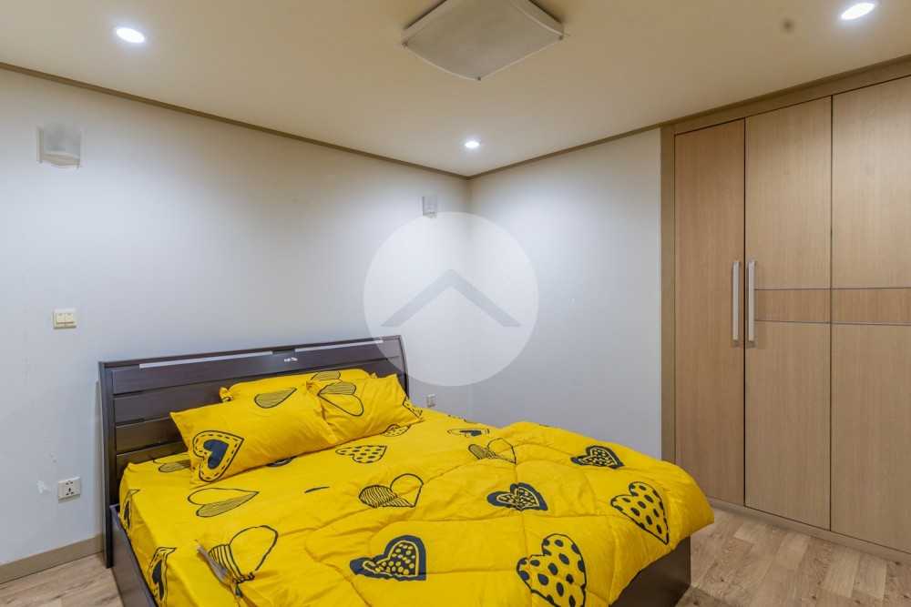 6th Floor 2 Bedroom Condo For Sale - De Castle Diamond, Toul Kork, Phnom Penh - Image 10