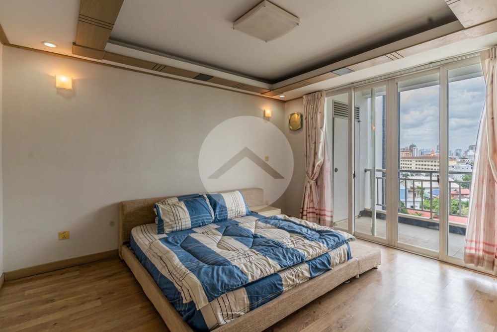 6th Floor 2 Bedroom Condo For Sale - De Castle Diamond, Toul Kork, Phnom Penh - Image 7