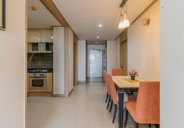 6th Floor 2 Bedroom Condo For Sale - De Castle Diamond, Toul Kork, Phnom Penh thumbnail