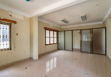 800 Sqm Commercial Space For Rent - BKK1, Phnom Penh thumbnail