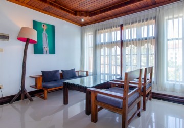 4 Bedroom Apartment For Rent - Slor Kram, Siem Reap thumbnail