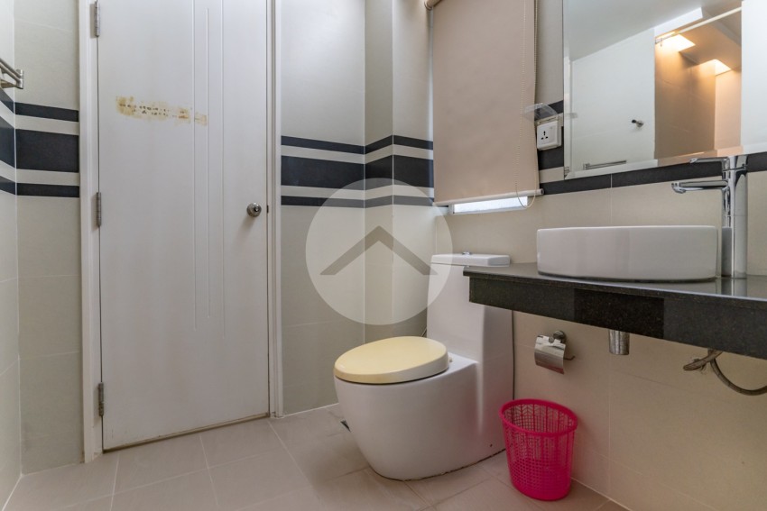 2 Bedroom Serviced Apartment For Rent - BKK1, Phnom Penh