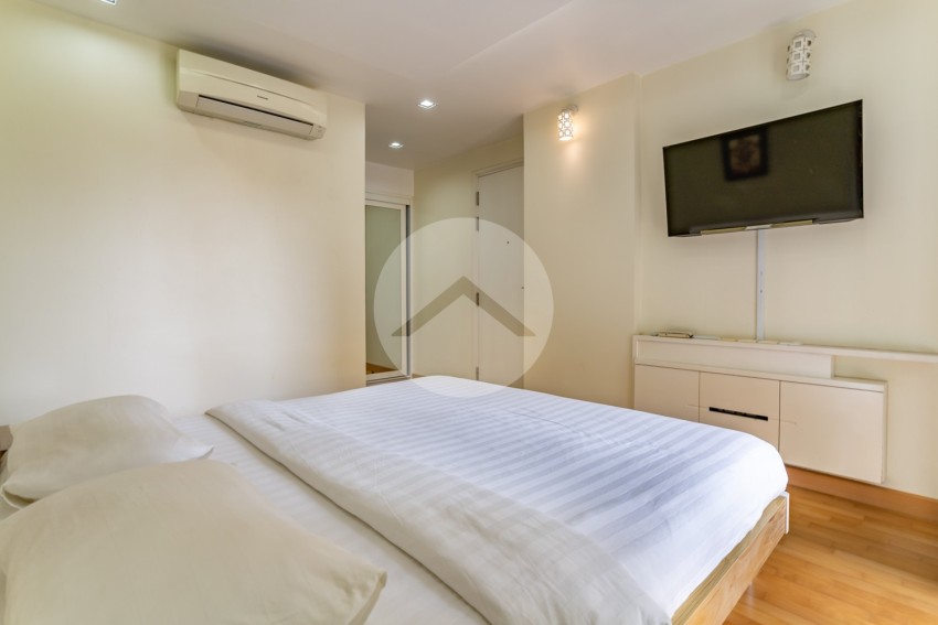 2 Bedroom Serviced Apartment For Rent - BKK1, Phnom Penh