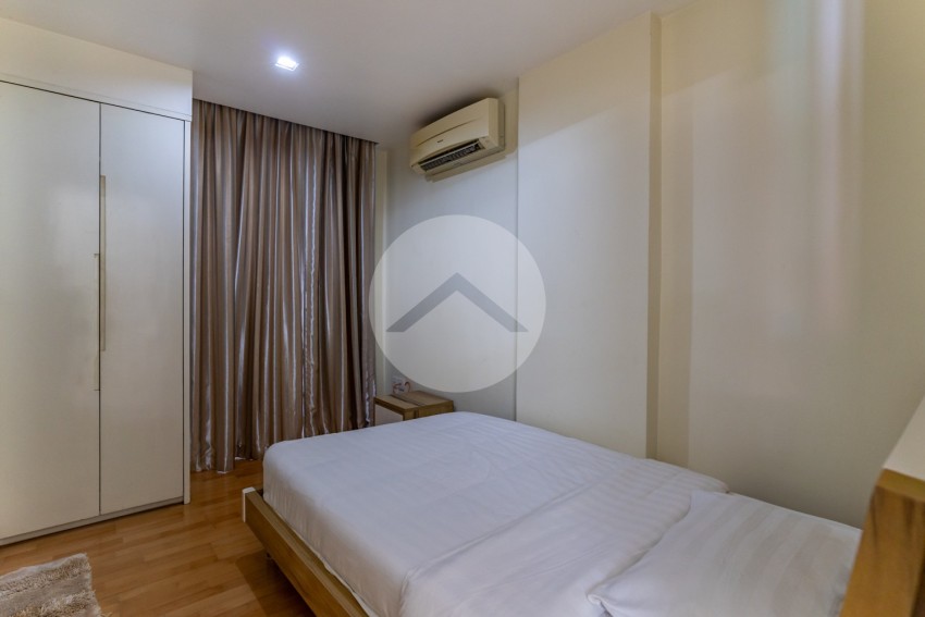 2 Bedroom Serviced Apartment For Rent - BKK1, Phnom Penh