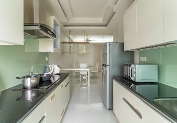 1 Bedroom Serviced Apartment For Rent - BKK1, Phnom Penh thumbnail