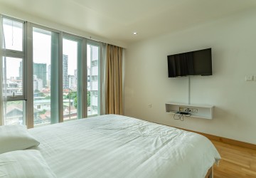 1 Bedroom Serviced Apartment For Rent - BKK1, Phnom Penh thumbnail