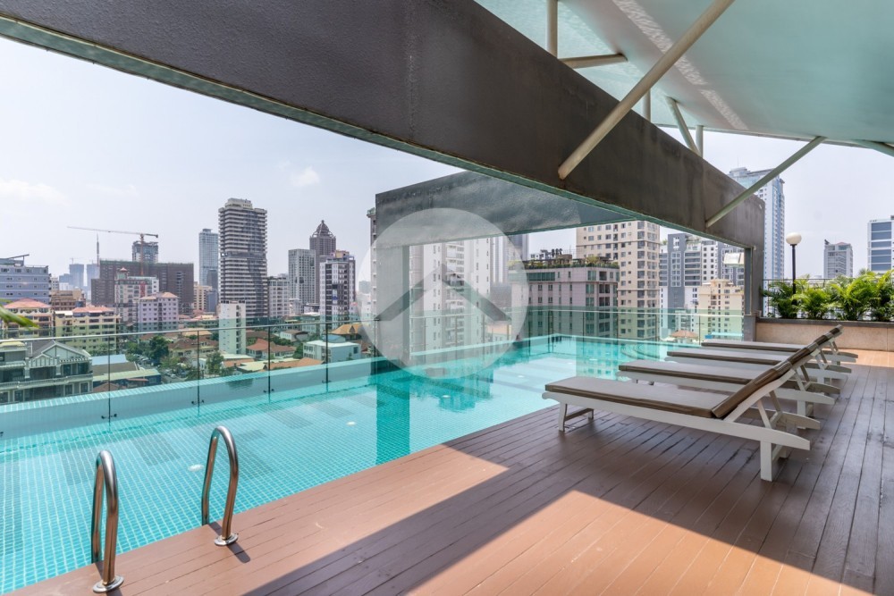 1 Bedroom Serviced Apartment For Rent - BKK1, Phnom Penh - Image 15