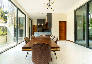 4 Bedroom Villa For Rent - Sala Kamreuk, Siem Reap thumbnail