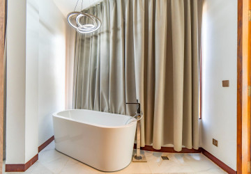 4 Bedroom Villa For Rent - Sala Kamreuk, Siem Reap thumbnail