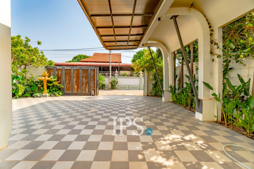 4 Bedroom Villa For Rent - Sala Kamreuk, Siem Reap