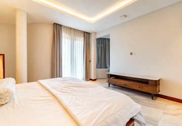 4 Bedroom Villa For Rent - Sala Kamreuk, Siem Reap thumbnail