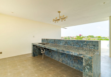 4 Bedroom Villa For Rent - Sala Kamreuk, Siem Reap thumbnail