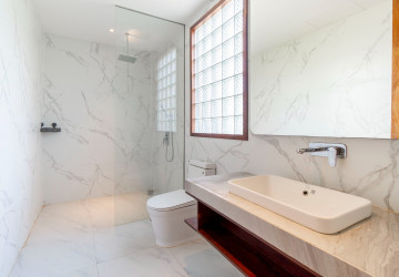 4 Bedroom Villa For Rent - Sala Kamreuk, Siem Reap thumbnail