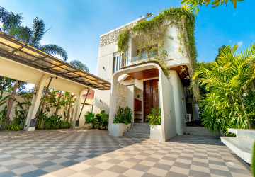 4 Bedroom Villa For Rent - Sala Kamreuk, Siem Reap thumbnail