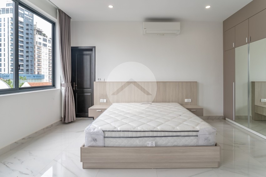 44 Sqm Studio Serviced Apartment For Rent - Chakto Mukh, Phnom Penh