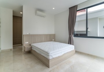 2 Bedroom Serviced Apartment For Rent - Daun Penh, Phnom Penh thumbnail