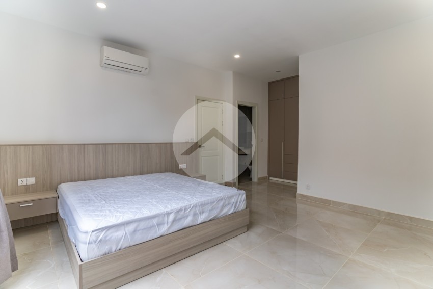 2 Bedroom Serviced Apartment For Rent - Daun Penh, Phnom Penh