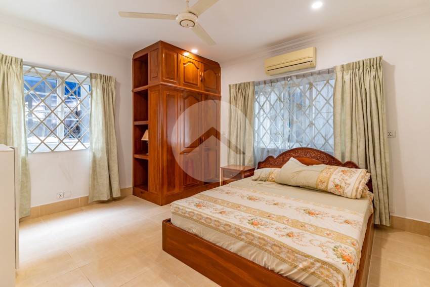 2 Bedroom Serviced Apartment For Rent - Daun Penh, Phnom Penh