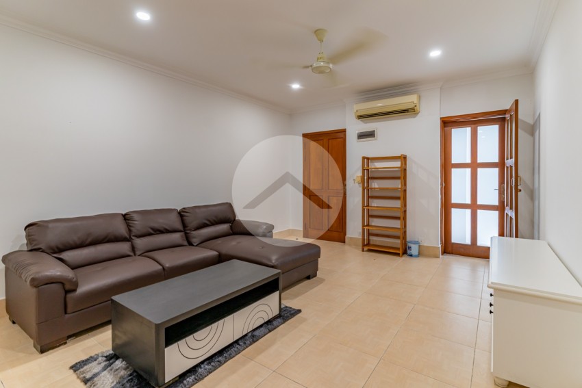 2 Bedrooms Serviced Apartment For Rent - Daun Penh, Phnom Penh