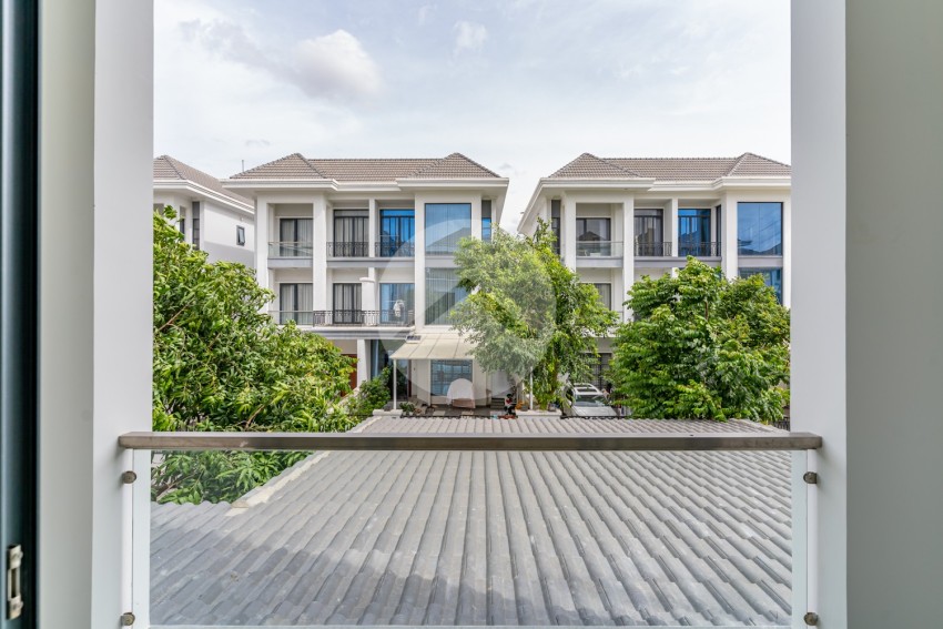 5 Bedroom Villa For Rent - Villa Town, Khan Meanchey, Phnom Penh