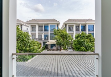 5 Bedroom Villa For Rent - Villa Town, Khan Meanchey, Phnom Penh thumbnail