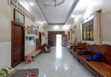 5 Bedroom House For Sale - Riverside, Sangkat Siem Reap, Siem Reap thumbnail