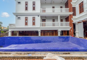 15 Unit Apartment Building For Rent - Svay Dangkum, Siem Reap thumbnail