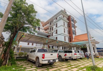 15 Unit Apartment Building For Rent - Svay Dangkum, Siem Reap thumbnail