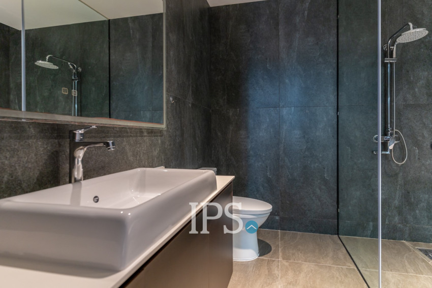 3 Bedroom Penthouse For Rent - J Tower 2, BKK1, Phnom Penh