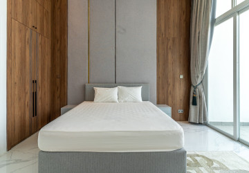 3 Bedroom Penthouse For Rent - J Tower 2, BKK1, Phnom Penh thumbnail