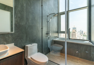 3 Bedroom Penthouse For Rent - J Tower 2, BKK1, Phnom Penh thumbnail
